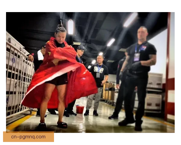 激情擂台！UFC狂热精彩瞬间盘点