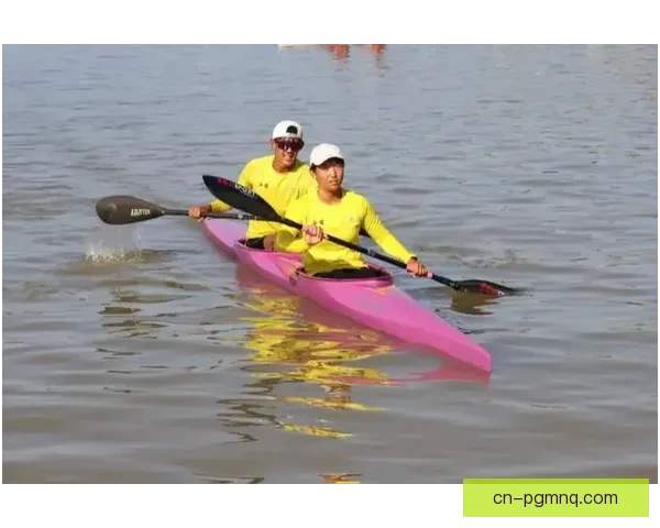 皮划艇锦标赛：波澜壮阔、激情澎湃